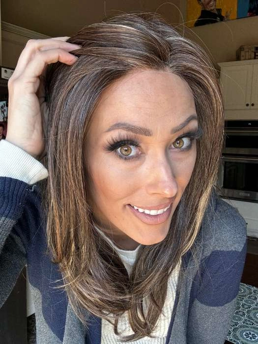 Beverly Hills | Synthetic Lace Front Wig (Mono Part)