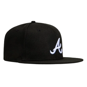 New Era 9Fifty Atlanta Braves Snapback Hat - Black. White