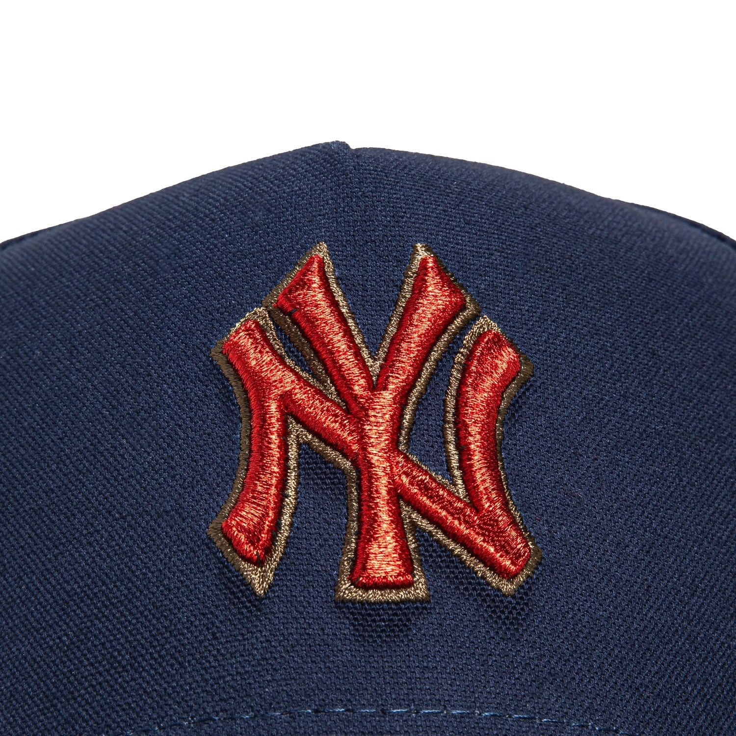 New Era 9Forty A-Frame New York Yankees 1998 World Series Patch Snapback Hat - Navy. Brown