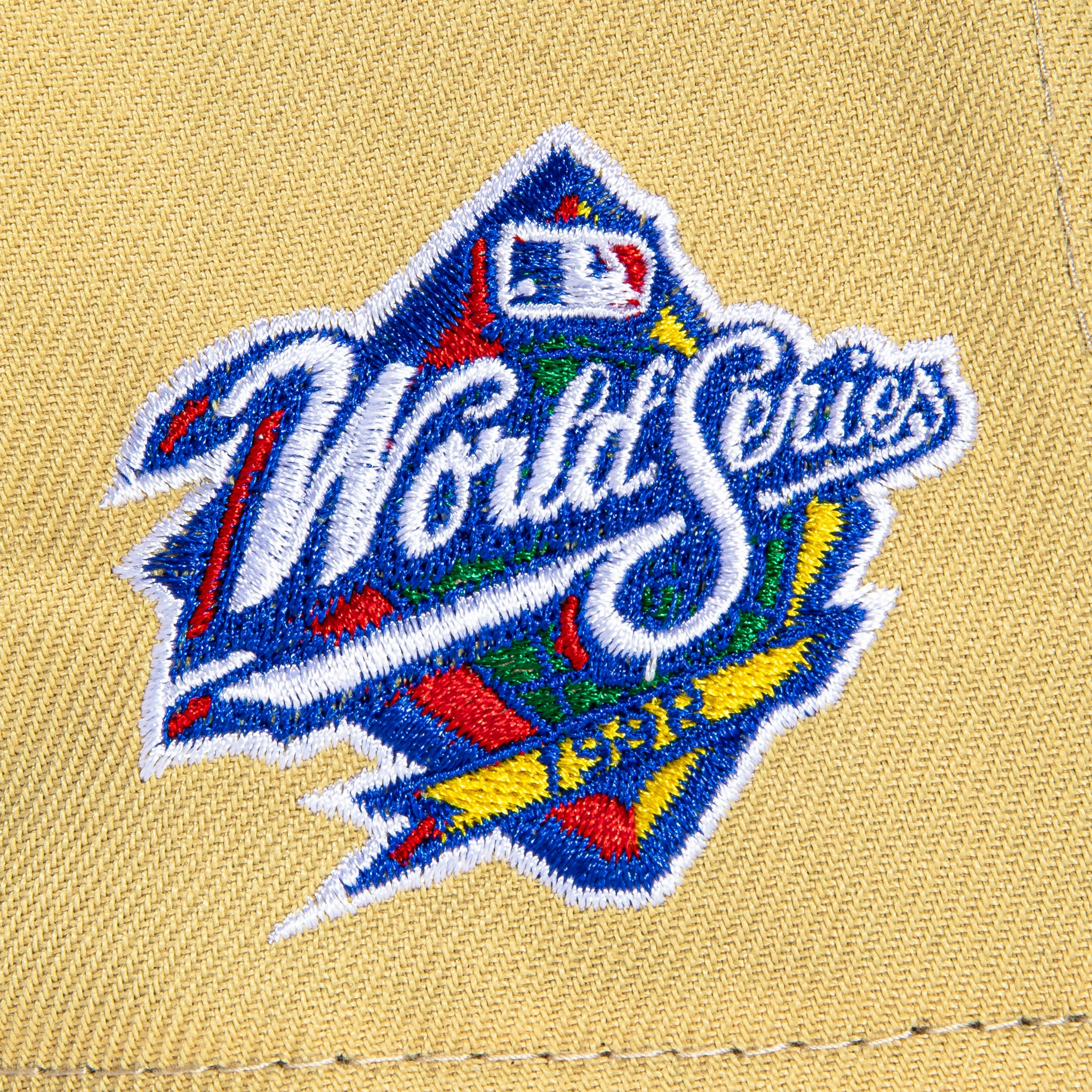 New Era 9Forty A-Frame New York Yankees 1998 World Series Patch Snapback Hat - Tan. Black
