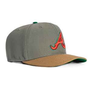 New Era 9Seventy Maxed Out Atlanta Braves Stretch-Snapback Hat - Graphite. Khaki