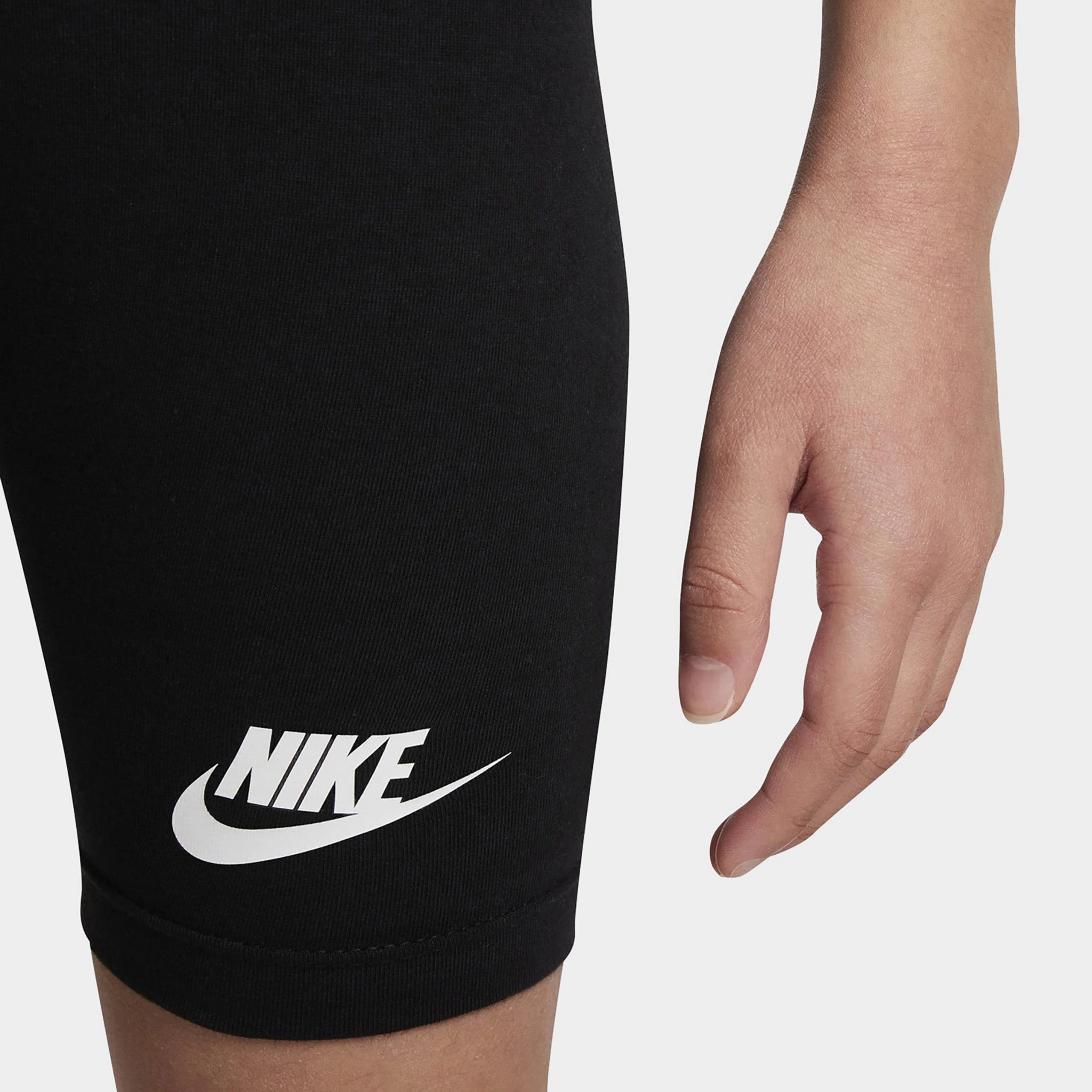 Nike Child Girls' Bike Shorts / Black