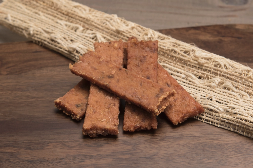 Nulo Freestyle Grain Free Salmon & Strawberries Recipe Jerky Dog Treats